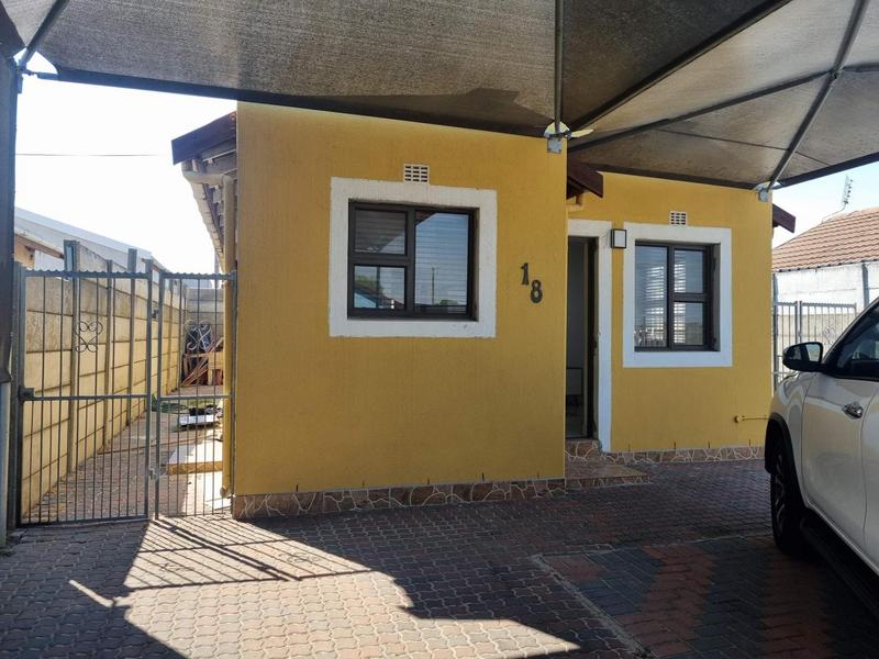 To Let 3 Bedroom Property for Rent in Highbury Western Cape